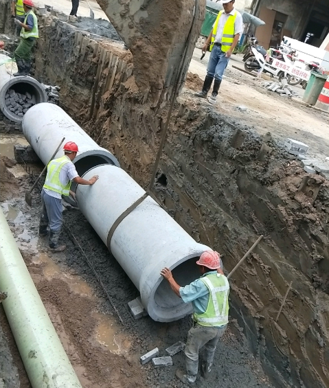 江蘇水泥管鋼筋混凝土承插式水泥管排水管